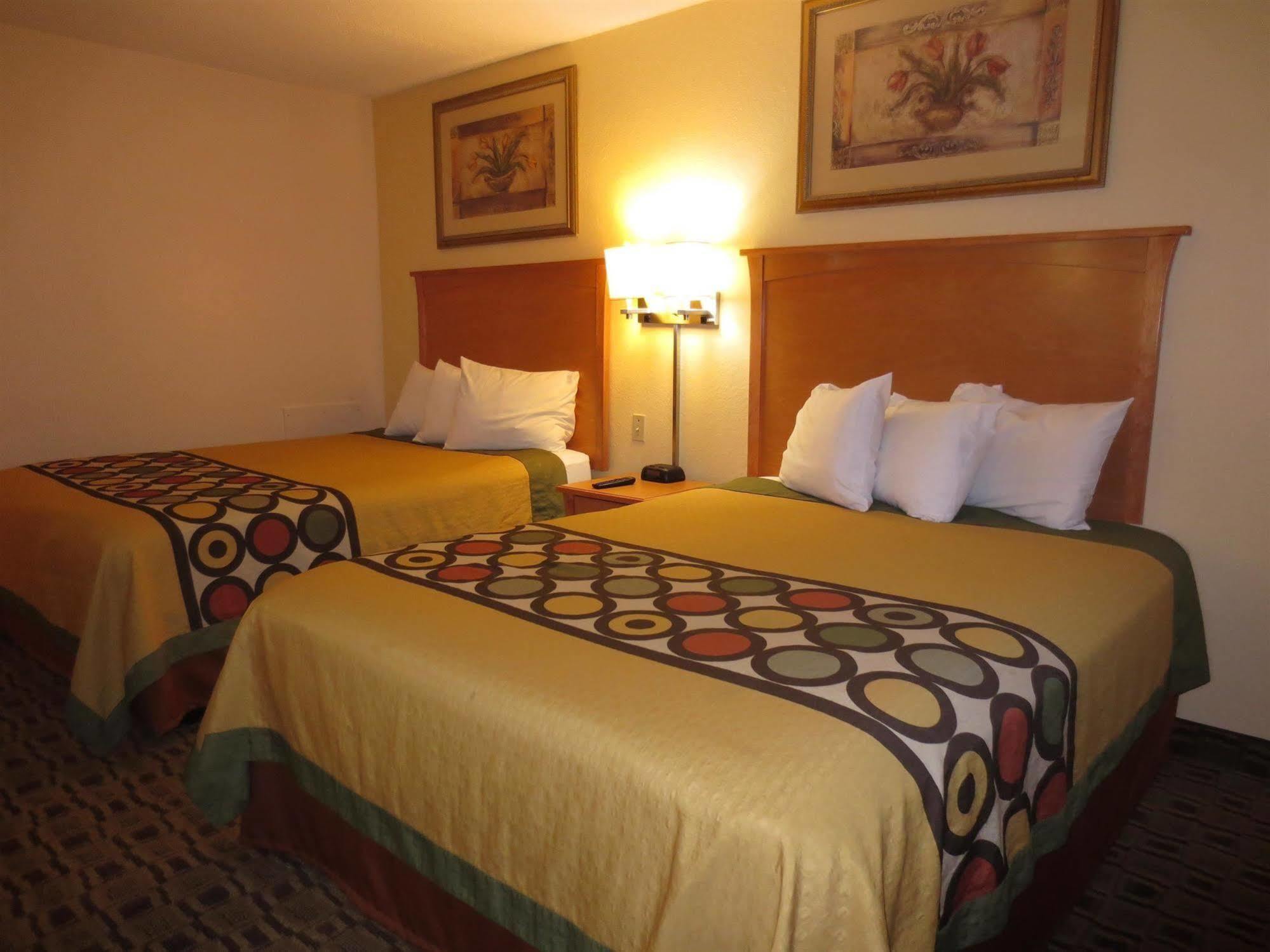 American Best Value Inn Lawrence Buitenkant foto